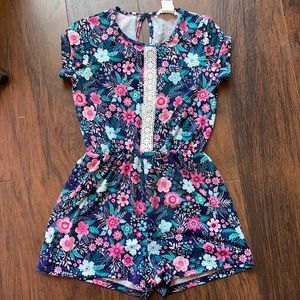 Girls romper size 6x